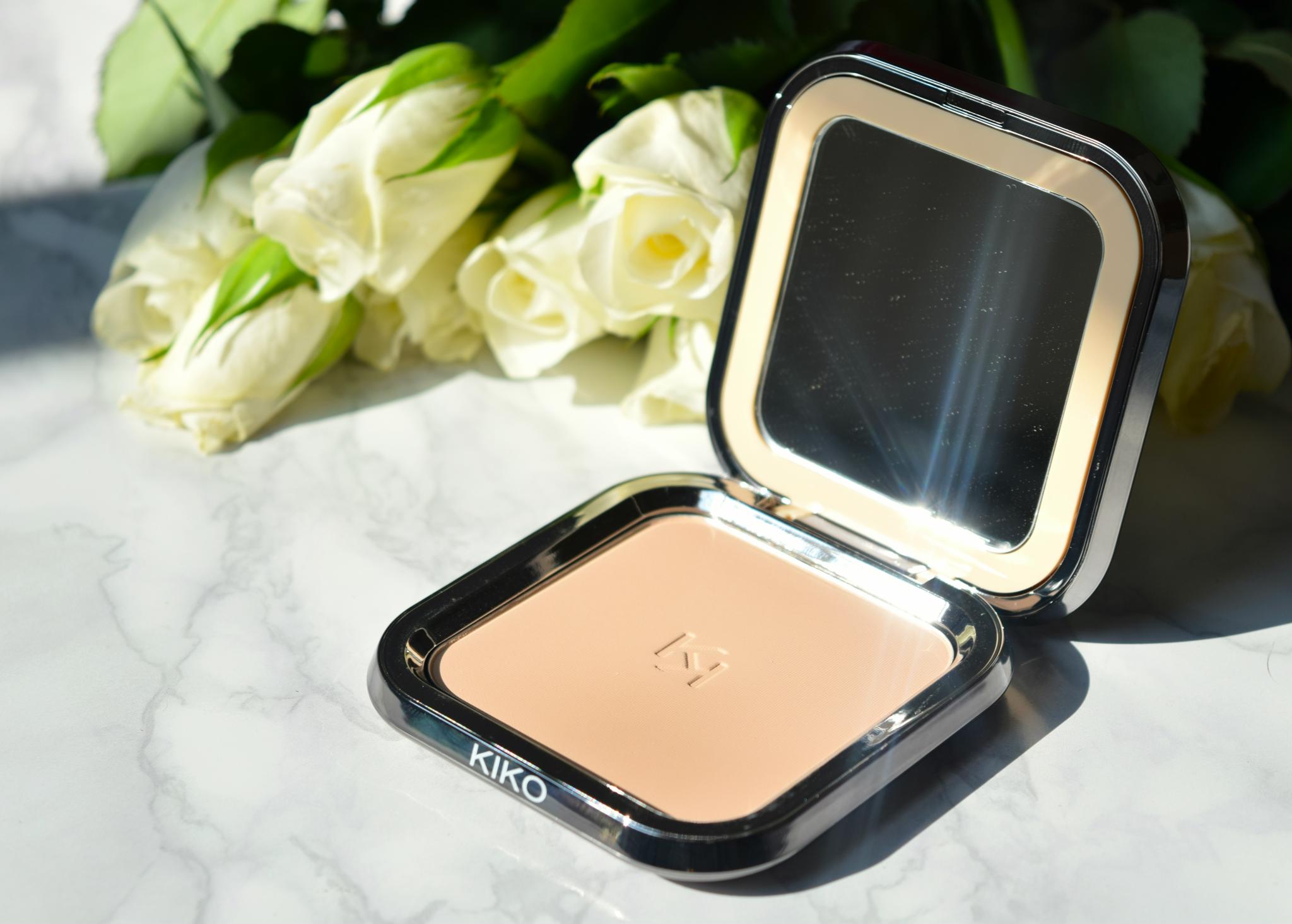 phấn phủ nén Matte Fusion Kiko có thành phần giàu Vitamin E và dầu Argan