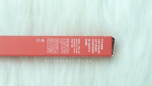 Thông tin sản phẩm của It''s Skin LIFE COLOR LIP CRUSH OVER-EDGE được chú thích bằng cả tiếng Anh và tiếng Hàn 1