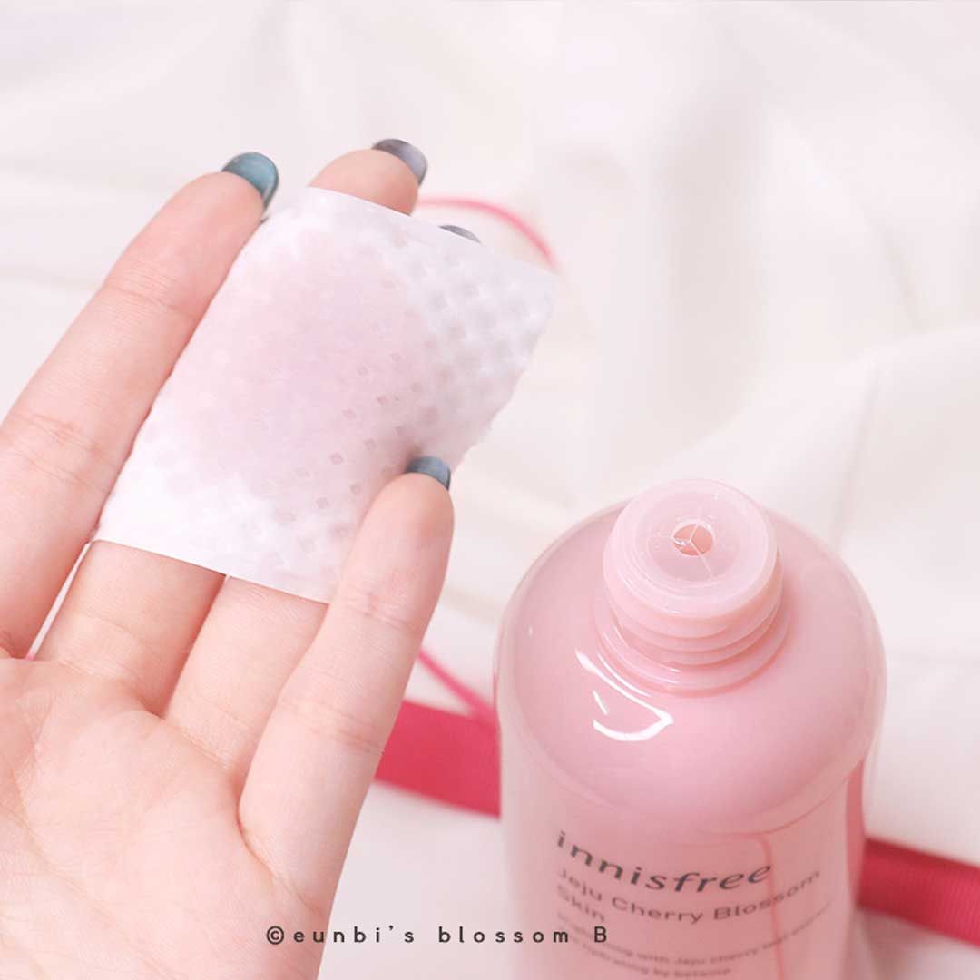  Nước hoa hồng Innisfree Jeju Cherry Blossom Skin (Fullsize + Minisize) 