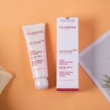  Kem Chống Nắng CLARINS UV Plus Anti Pollution SPF50 PA+++ 