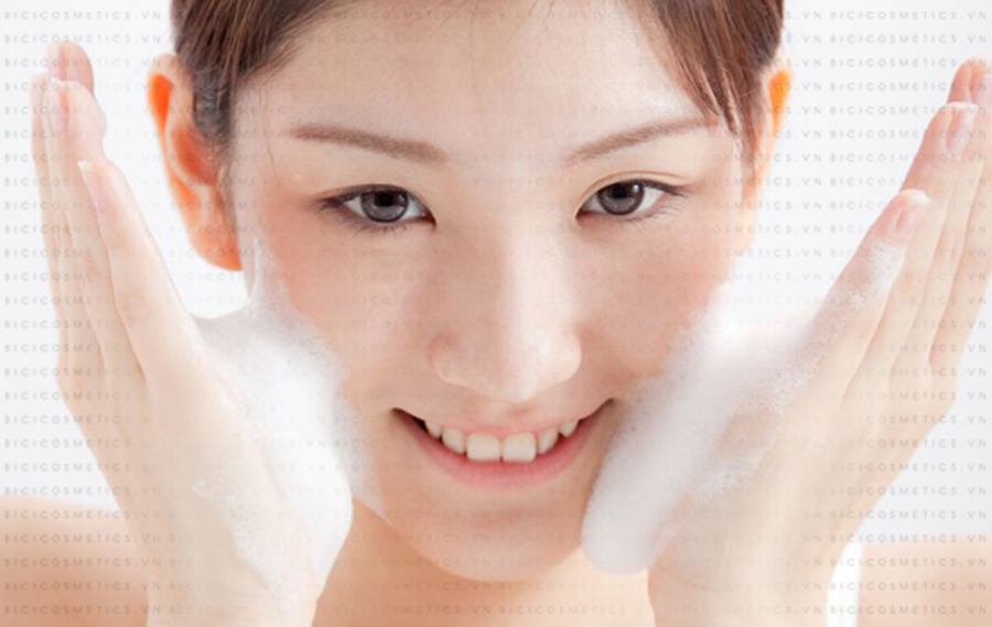 Cốc tạo bọt TonyMoly Cloud Bubble Maker cứu tinh làm da