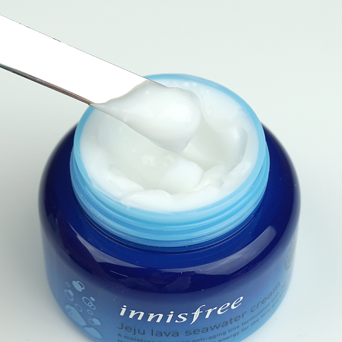 Kem Dưỡng Ẩm Innisfree Jeju Lava Seawater Cream