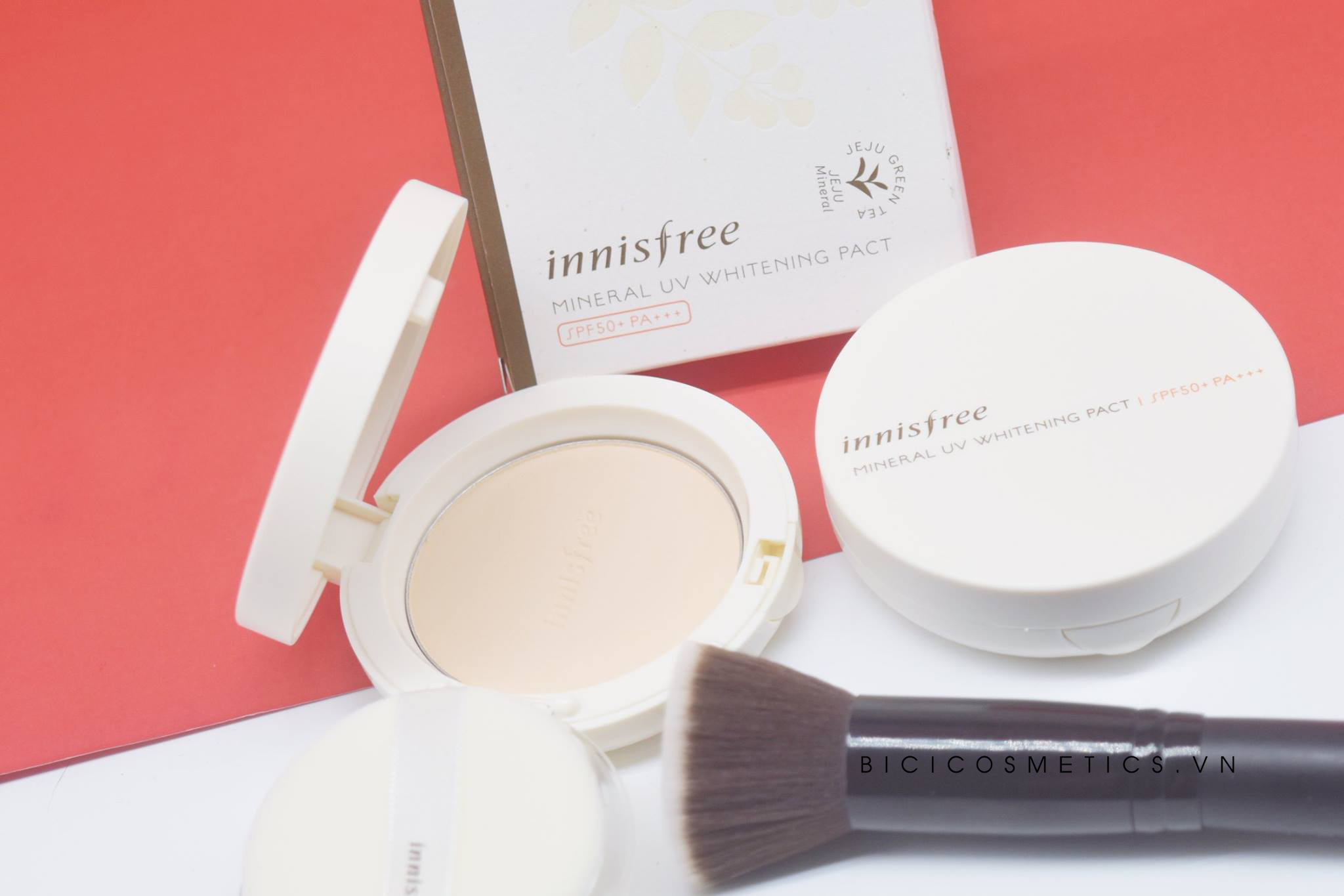 Innisfree Mineral UV Whitening Pact 8- Bici Cosmetics