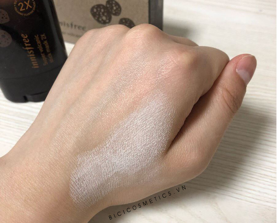 Innisfree Super Volcanic Stick Mask6 - Bici Cosmetics