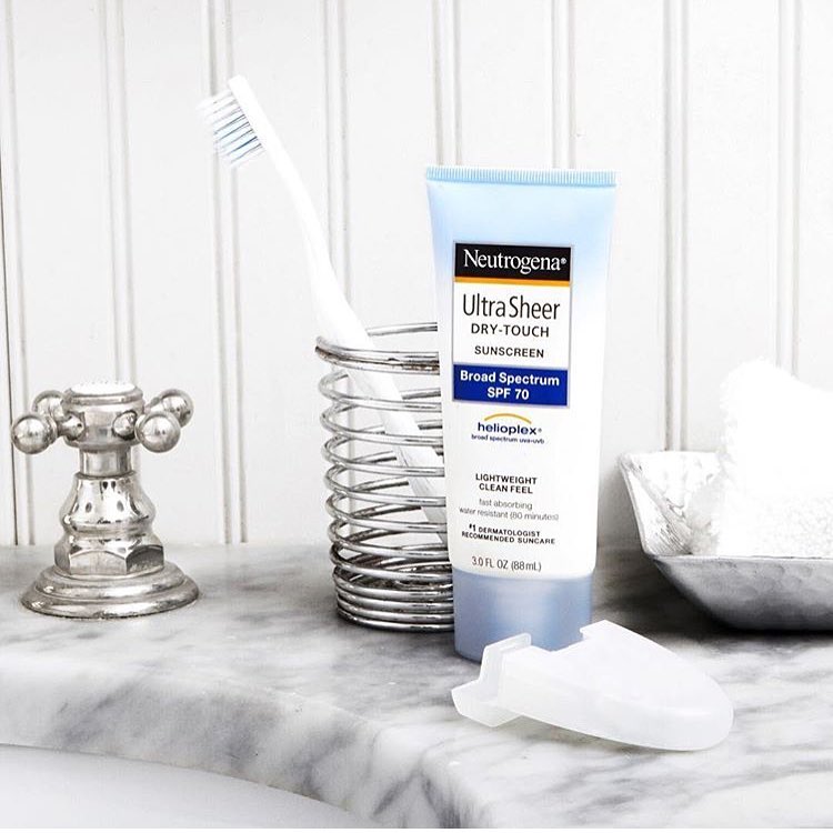 Kem chống nắng Neutrogena Ultra Sheer Dry-Touch SPF70 Kem-chong-nang-neutrogena-ultra-sheer-dry-touch-spf-70