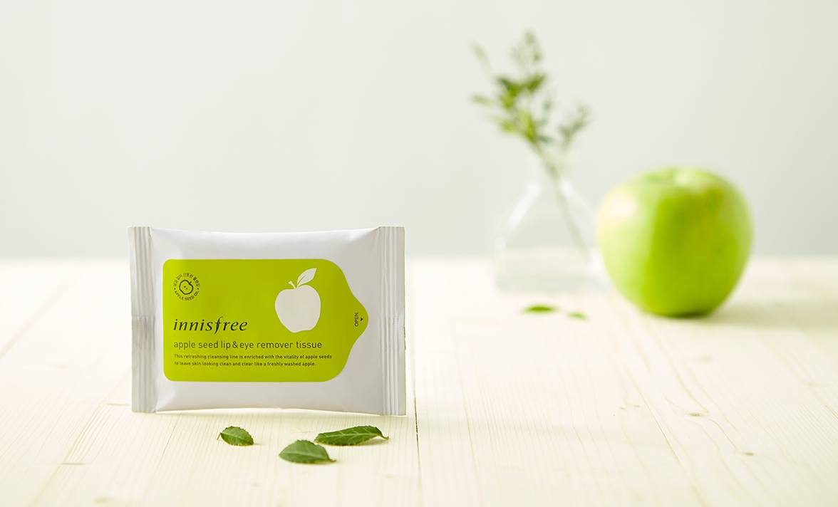 khăn giấy tẩy trang tẩy môi innisfree
