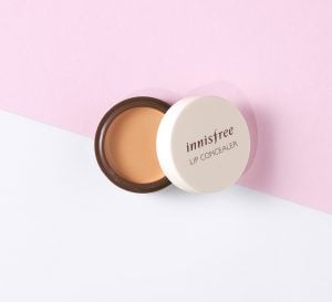 Kem Che Khuyết Điểm Môi Innisfree Tapping Lip Concealer 1