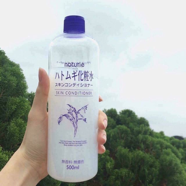 Sữa Dưỡng Naturie Skin Conditioner Toner (500 ml) bán tại bici cosmetics