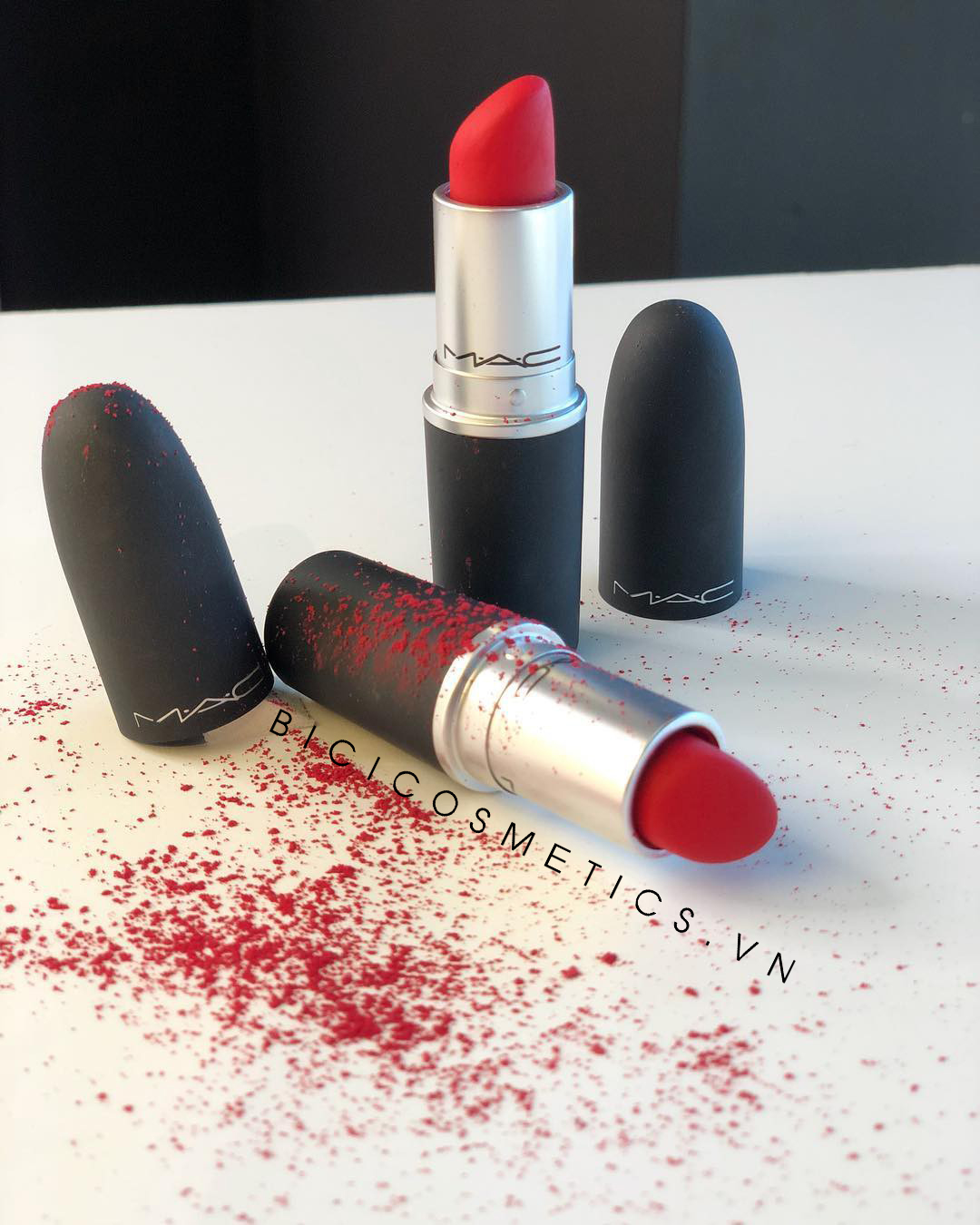 M.A.C Lipstick 4 - Bici Cosmetics