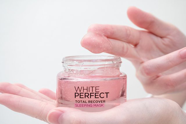 Mặt Nạ Ngủ L’oreal White Perfect Total Recover