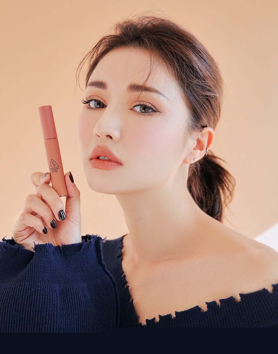 Yêu ngay từ cái nhìn đầu tiên 2 Yêu ngay từ cái nhìn đầu tiên 1