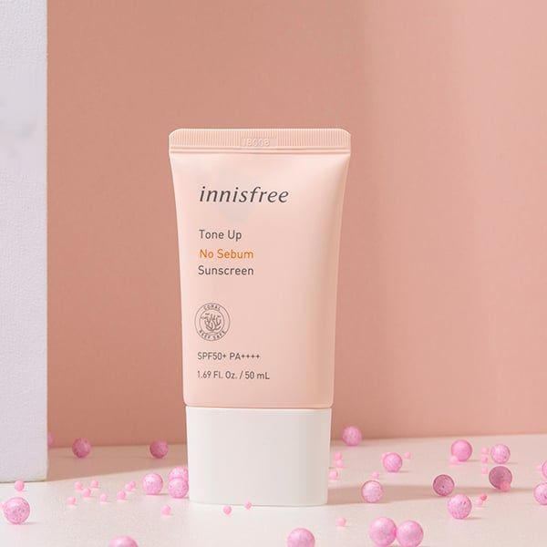  Kem Chống Nắng Innisfree Tone Up No Sebum Sunscreen SPF50+ PA+++ (50ml) 