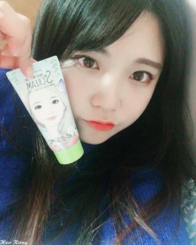 Kem dưỡng trắng da Rosa chống nhiễm khuẩn, ngăn ngừa lão hóa 1 Kem dưỡng trắng da Rosa chống nhiễm khuẩn, ngăn ngừa lão hóa 1