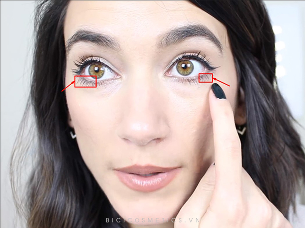 Xịt khóa make up Milani Make It Last Setting Spray-03 Make It Last có khả năng cố định cả những sản phẩm tan trong dầu như Mascara, Eyeliner.