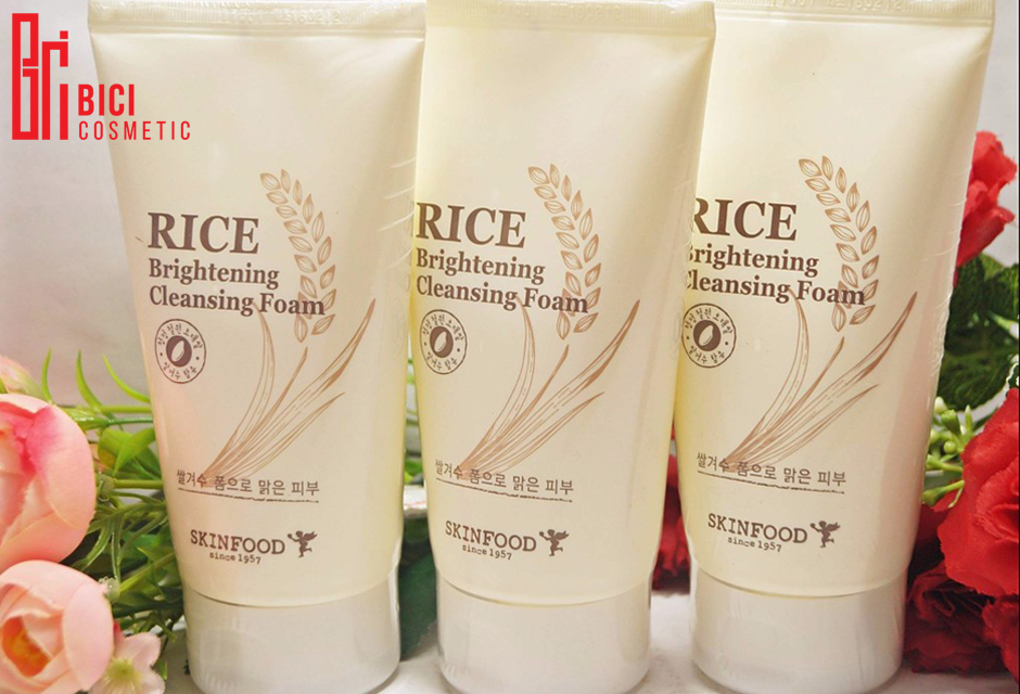 Sữa rửa mặt Rice Brightening Cleansing Foam