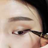  Bút Dạ Kẻ Mắt Karadium Waterproof Brush Liner Black 