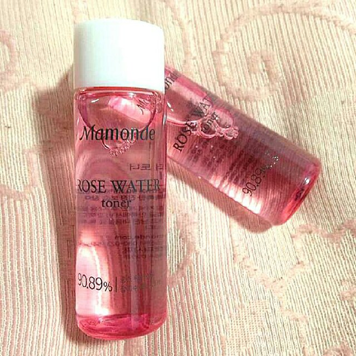 Toner Mamonde Rose Water có chứa đến 90.89% hoa hồng Bulgaria thay vì nước thông thường