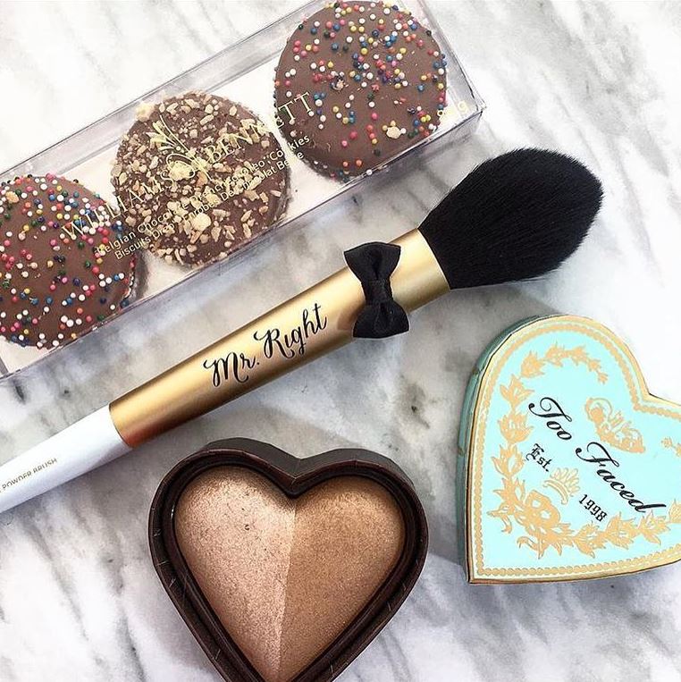 Phấn Tạo Khối Too Faced Sweethearts Bronzer 1