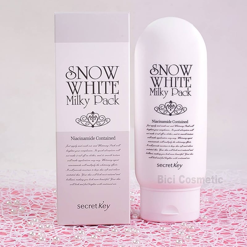 Snow White Milky Pack cung cấp đủ nước giúp da luôn mềm mại 1