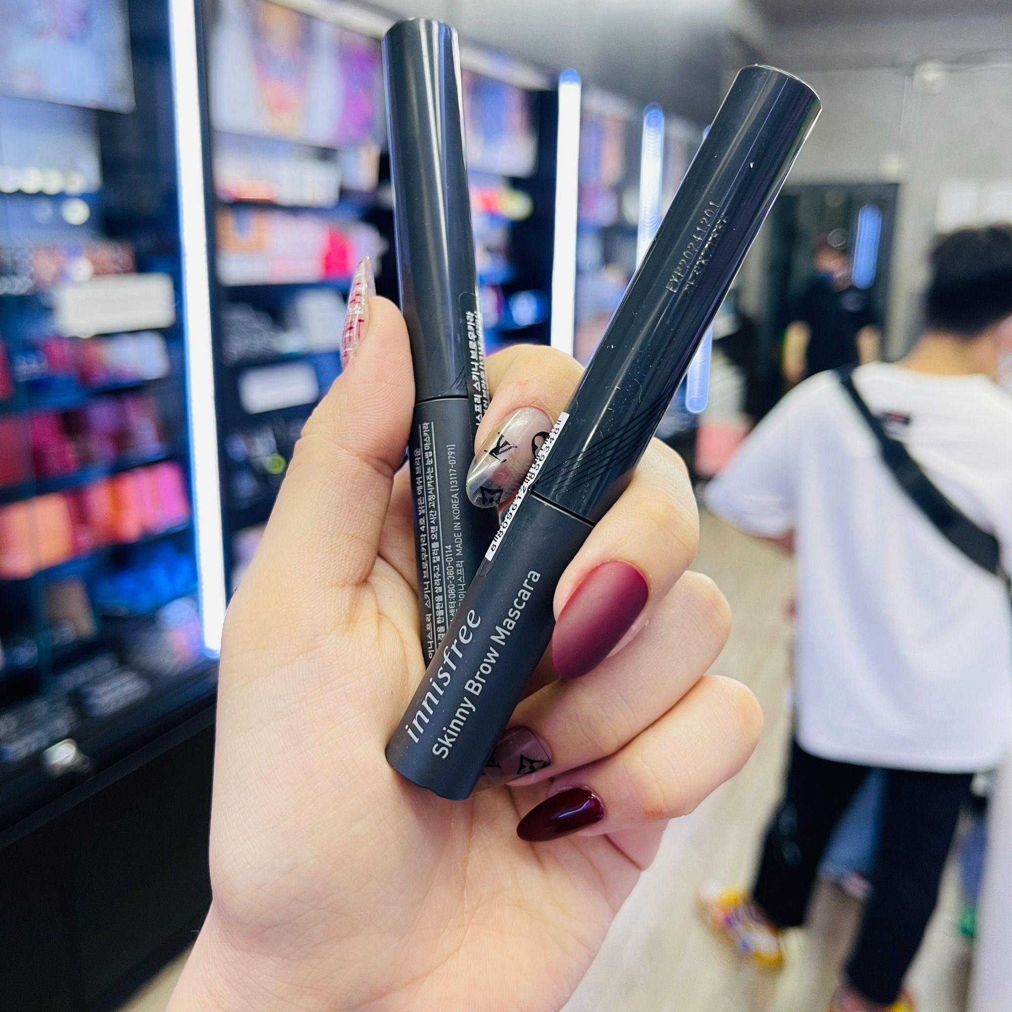Mascara chân mày Innisfree Skinny Brow Mascara Bicicosmetics