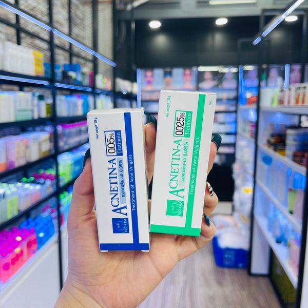  Kem Trị Mụn Vitara Acnetin-A Tretinoin 0.025%/0.05% Thái Lan 