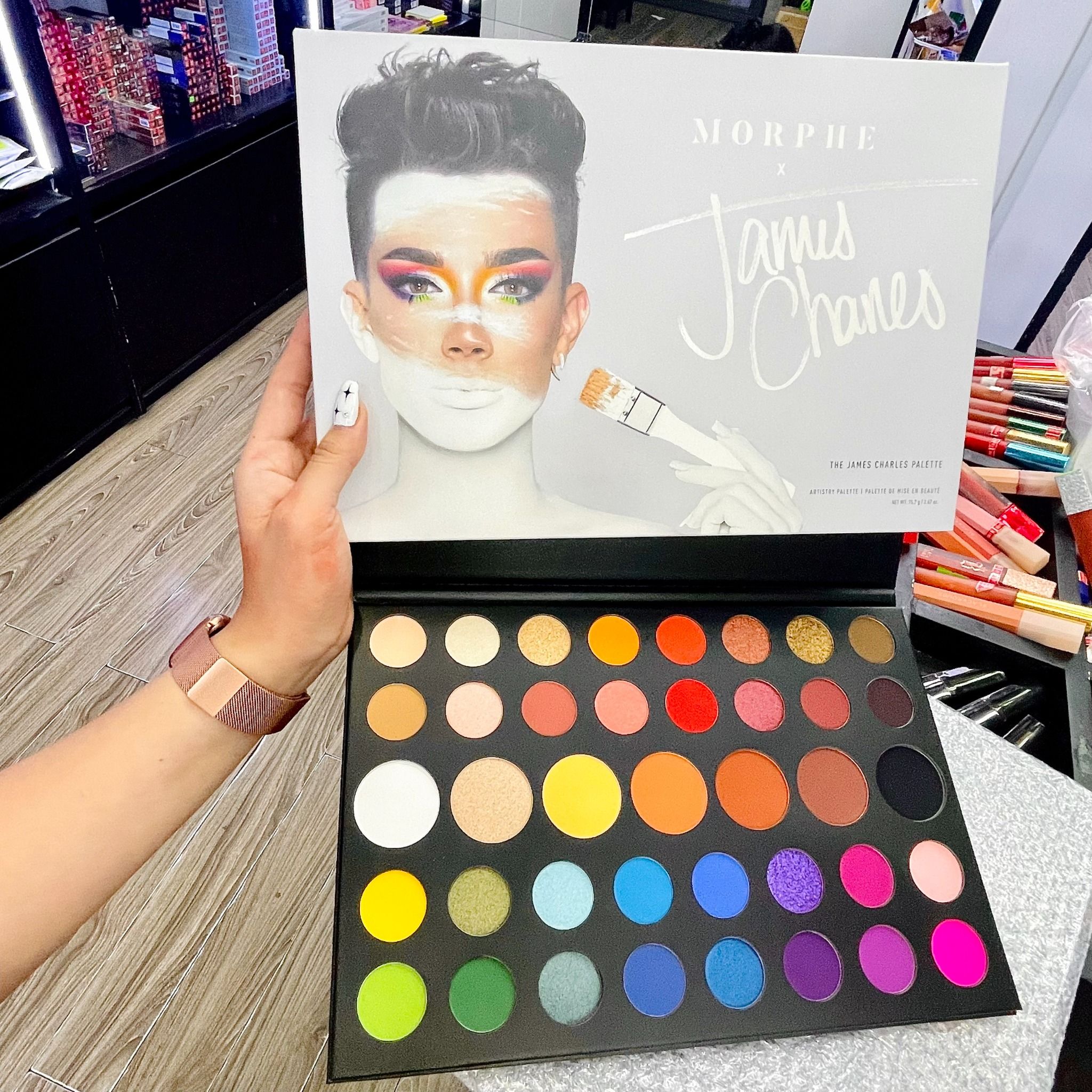 Bảng Màu Mắt 39 Ô MORPHE JAMES CHARLES EYESHADOW PALETTE 39 Ô
