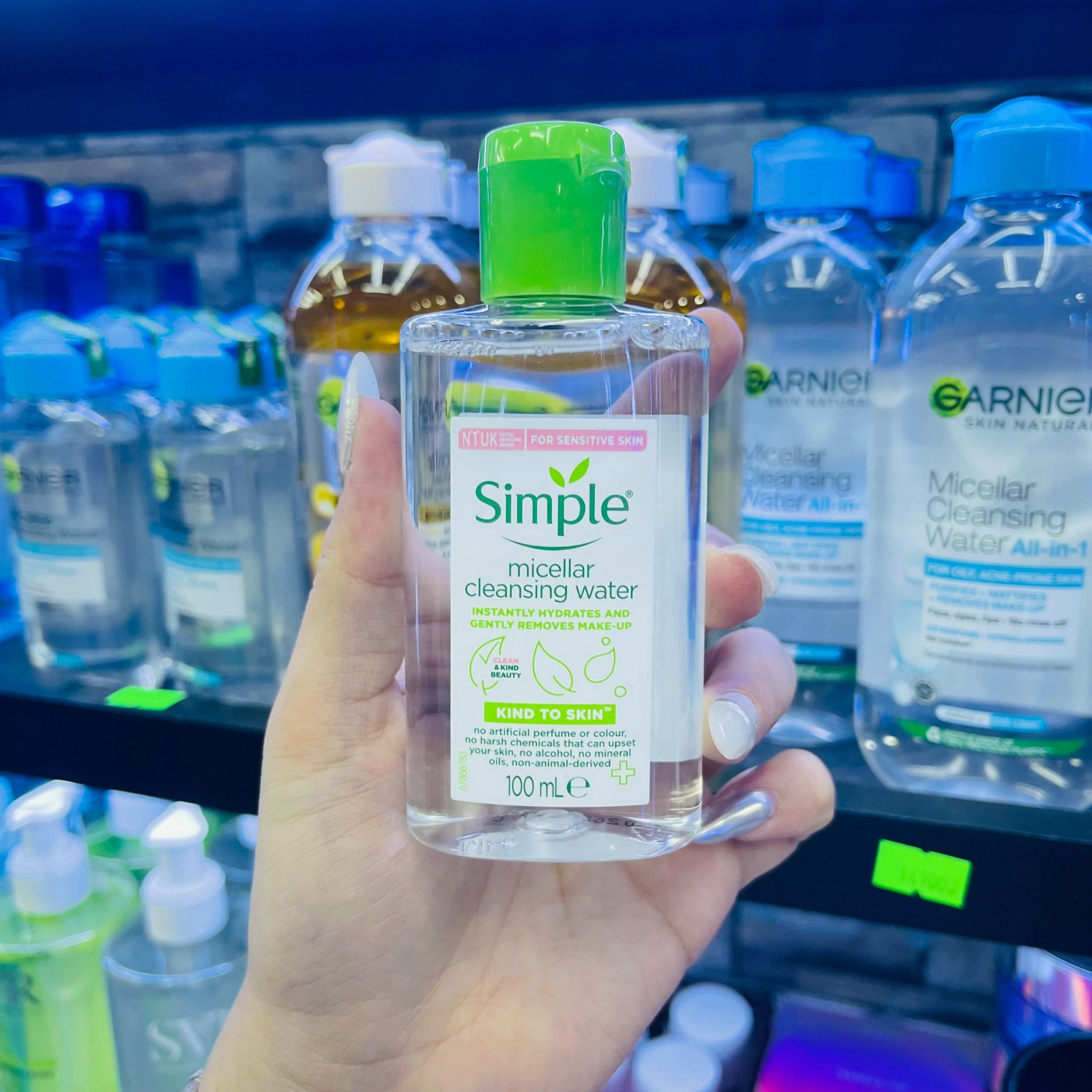  Nước tẩy trang Simple Kind to Skin Micellar Cleansing Water - 100/200/400ml 