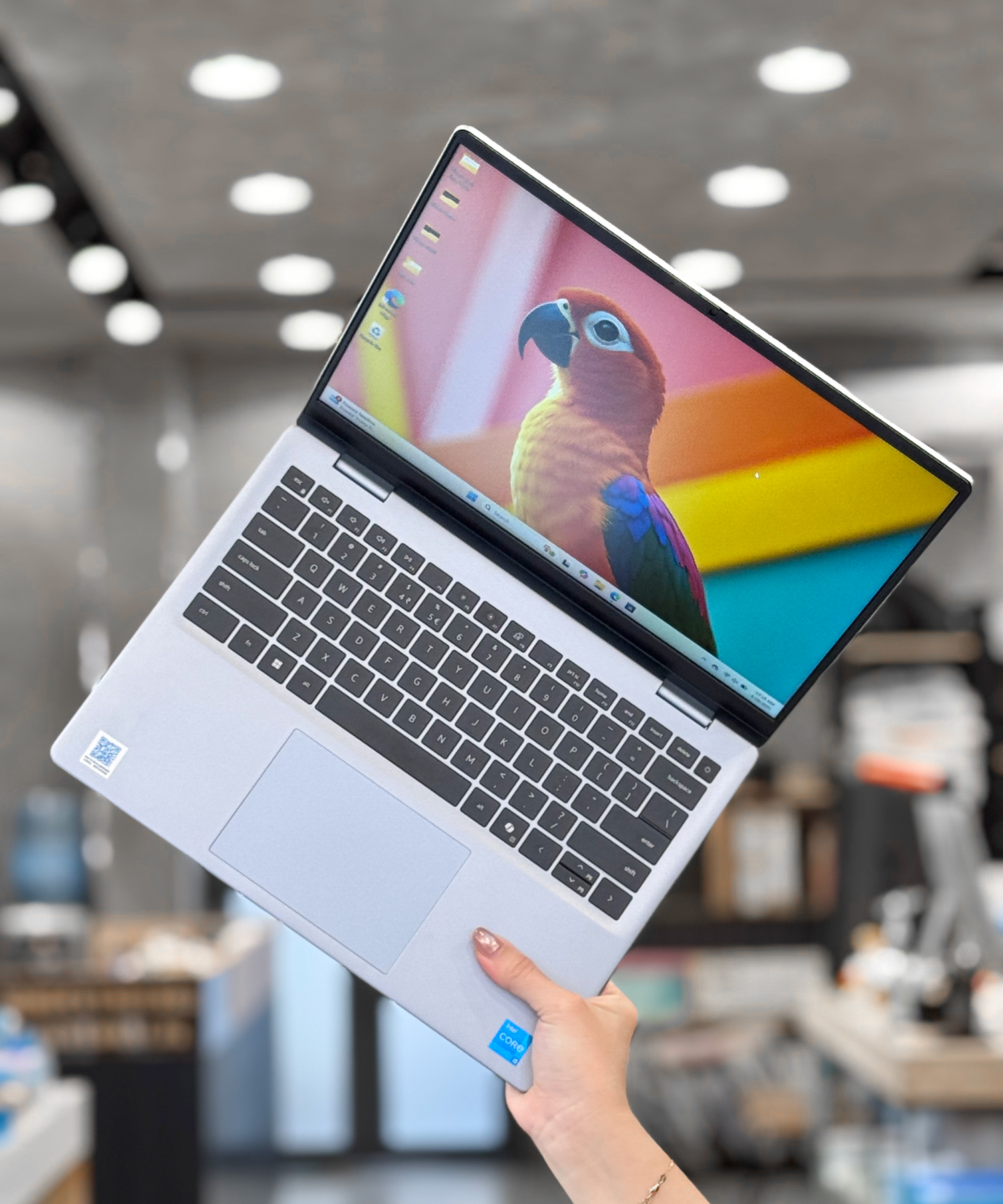 [Like new] - Dell Inspiron 7440 Plus i5-12450H 16Gb/ 512Gb/ 14″ FHD+