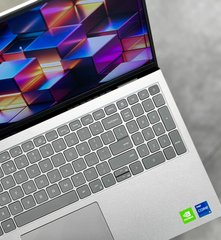[Open Box] - Dell Inspiron 5518 i5-11320H 16Gb/ 512Gb/ VGA 15.6″ FHD