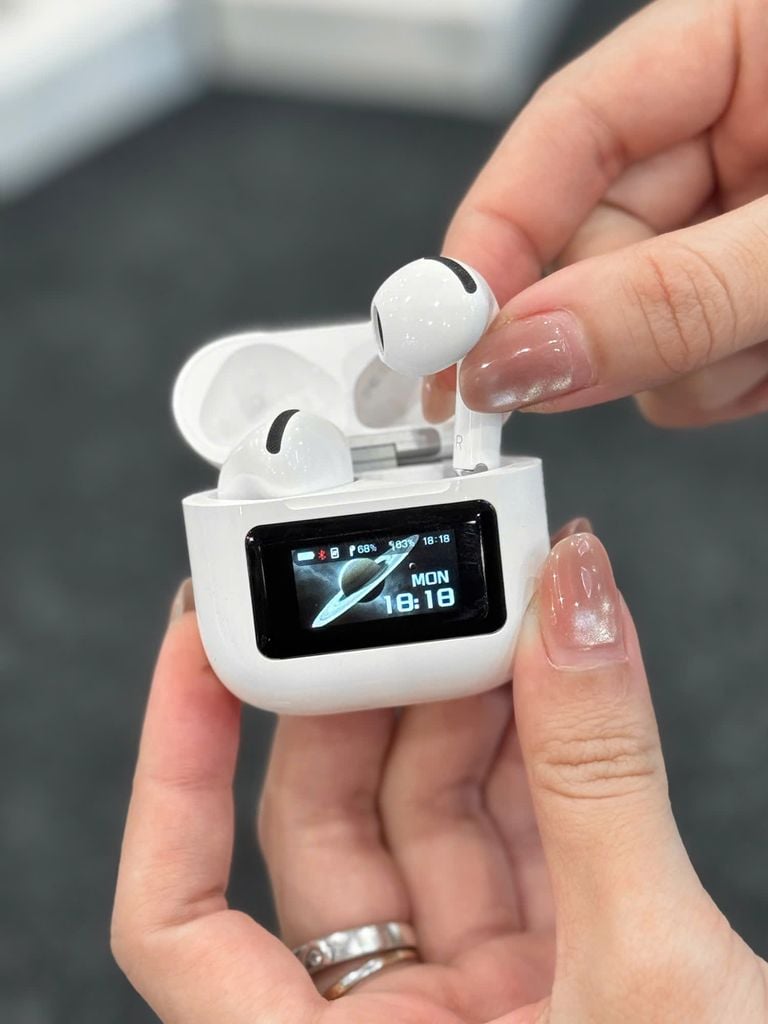 Tai nghe phantom ANC chống ồn, màn Led cảm ứng