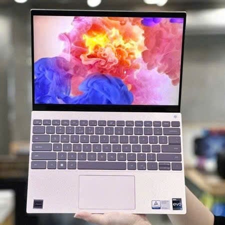 [Open Box] - Dell Inspiron 5320 i5-1240P 16Gb/ 512Gb/ 13.3″ QHD+