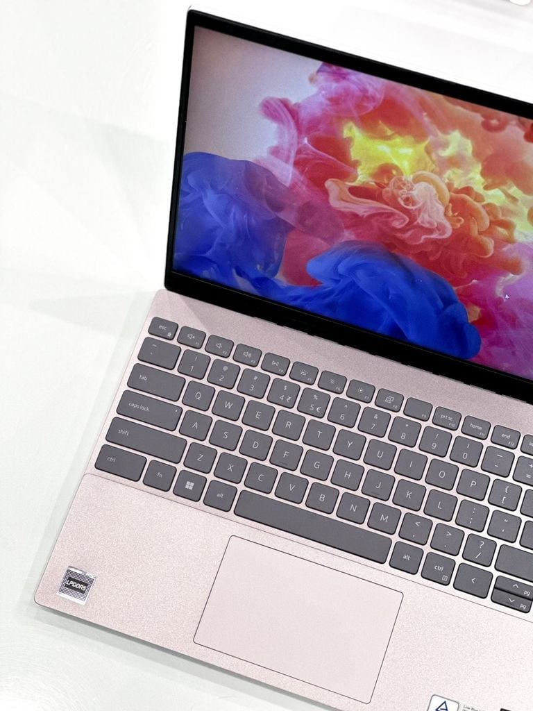 [Open Box] - Dell Inspiron 5320 i5-1240P 16Gb/ 512Gb/ 13.3″ QHD+