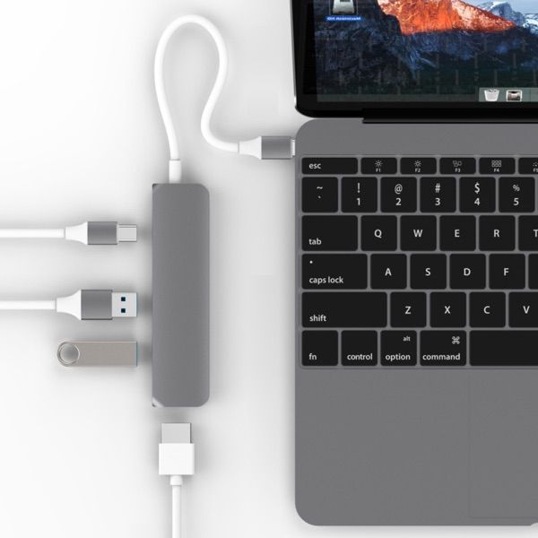 Hyperdrive Usb Type-C Hub With 4k Hdmi