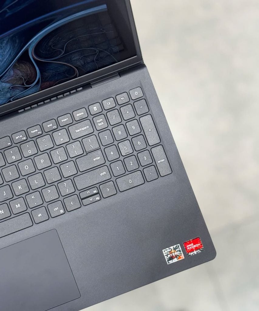 [Open Box] - Dell Inspiron 3535 Ryzen 7 - 7730U 16Gb/ 512GB/ 15.6″ FHD