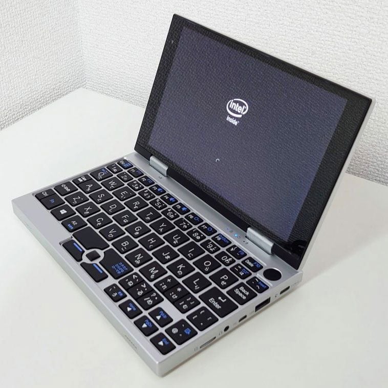 NANOTE UMPC-01-SR (Win 10 4/64GB SSD)