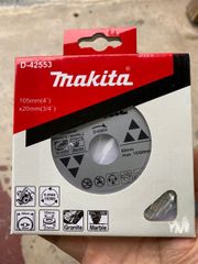 D-42553 - Lưỡi cắt đá kim cương dợn sóng Makita 105x20mm