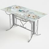  Bàn kiếng nhập chân Mickey 