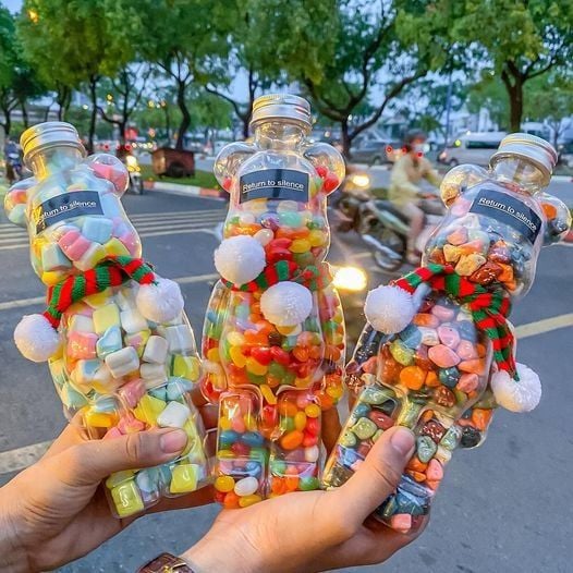 Chai Nhựa PET 250ml  gấu Bearbrick | Chai Nhua pet 250ml gấu Bearbrick