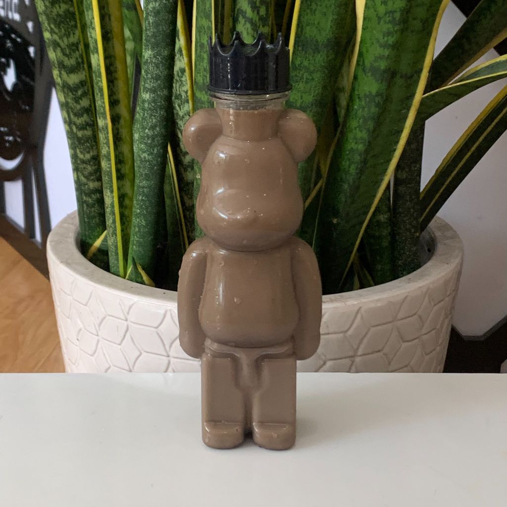 Chai nhựa PET tròn đựng trà sữa hình gấu Bearbrick 400ml