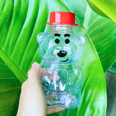 Chai nhựa PET tròn đựng trà sữa Hình Gấu Dâu 450ml