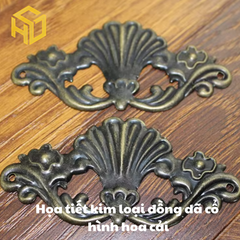 Bộ 5 Phụ kiện trang trí hộp gỗ , góc sách phong cách cổ điển hình hoa màu vàng đồng