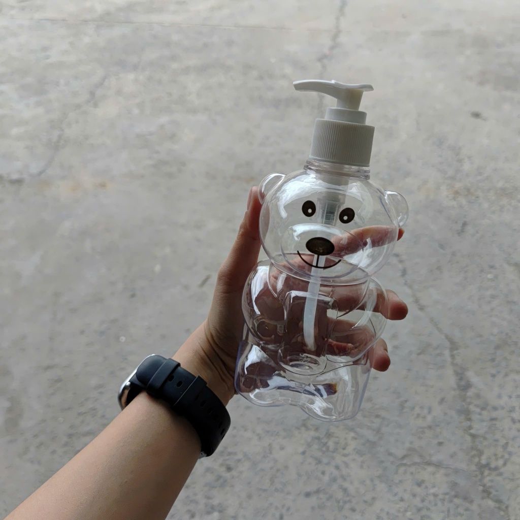 Chai Nhựa Đầu Vòi Hình Gấu 450ml – Dễ Thương,Tiện Lợi, Dùng Chiết Rót Hóa Mỹ Phẩm