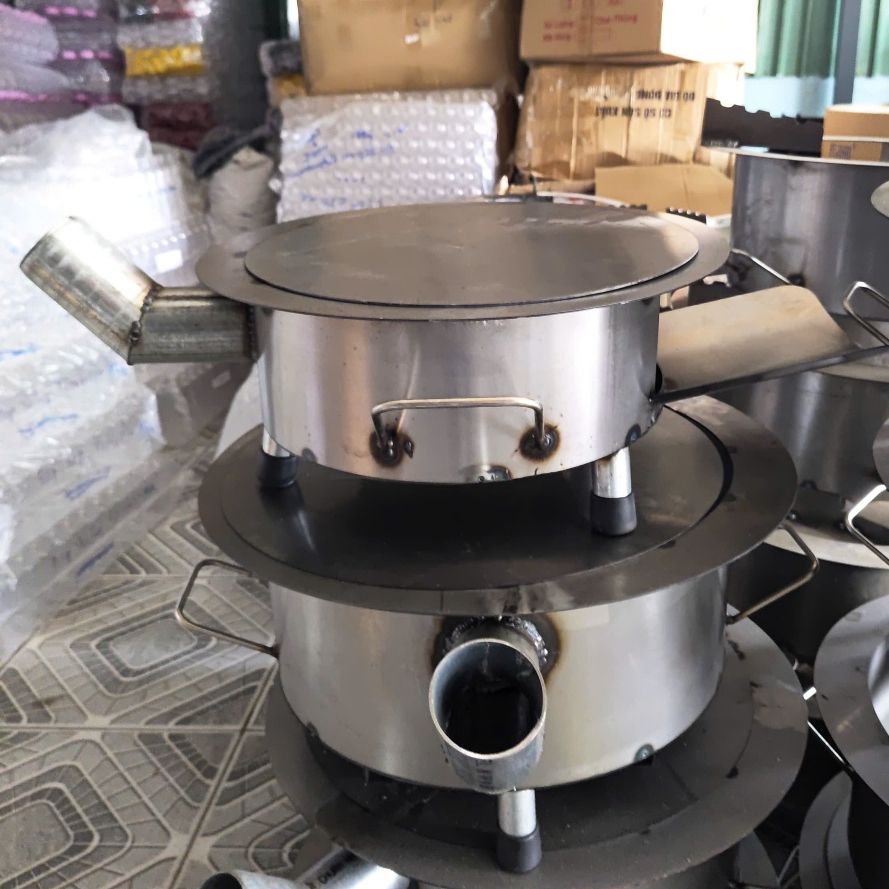 Bếp củi Sài Gòn chống đen nồi có ống khói, bệ đỡ củi, hứng tro – loại tròn 40cm