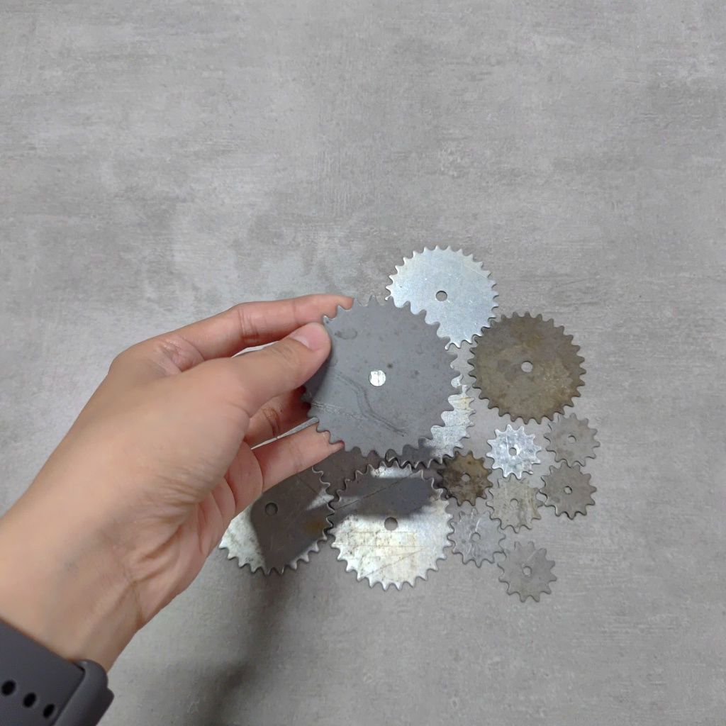 Nhông lắp vào đầu mô tơ chế máy nướng thịt ( khớp với xích cam)