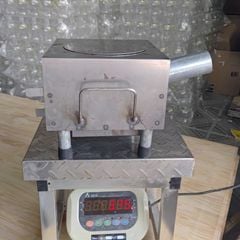 Bếp củi cải tiến HươngGiang siêu bền hình vuông V37 chống đen nồi,có ống khói thoát, bệ đỡ củi,hứng tro