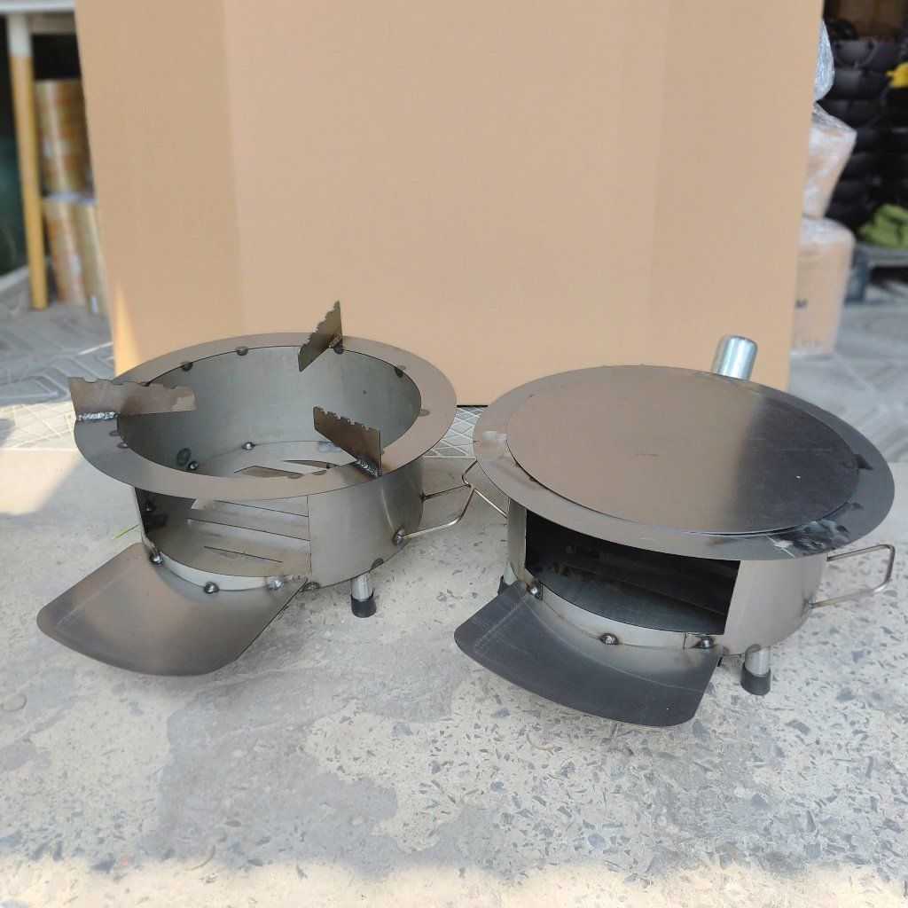 Bếp Củi Cải Tiến Hương Giang Tròn 50cm–Siêu Bền, Chống Đen Nồi,Có Ống Khói, Bệ Đỡ Củi & Hứng Tro