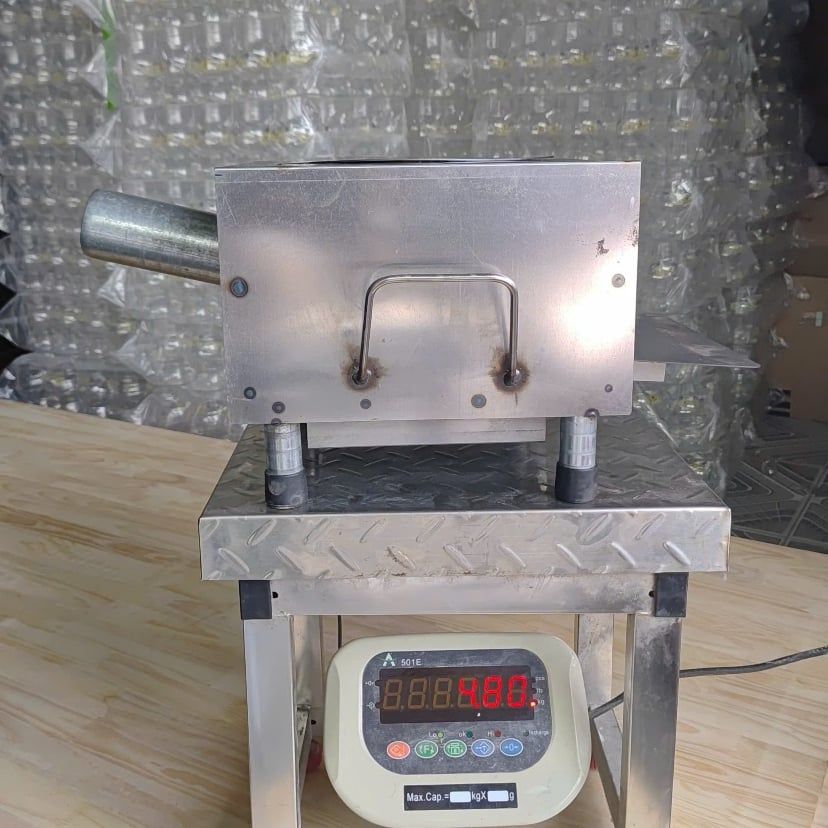 Bếp Củi Cải Tiến Hương Giang C42 – Siêu Bền, Chống Đen Nồi, Có Ống Khói, Bệ Đỡ Củi & Khay Hứng Tro