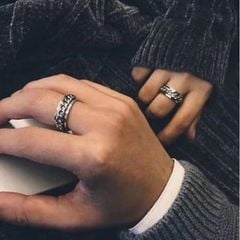 Nhẫn Khui Bia Titan Không Gỉ Có Xích Xoay  Hàng Tặng Kèm Khi mua tại shop với hoá đơn 200k