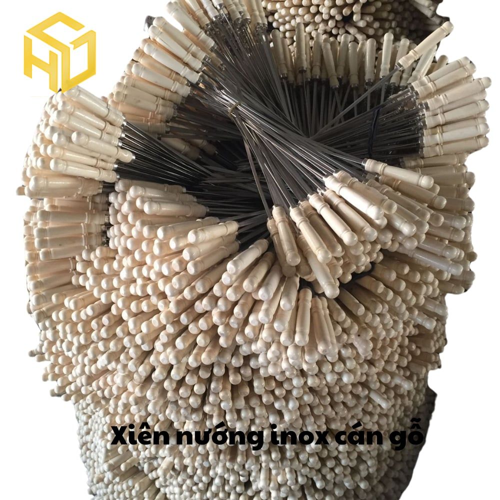 Combo 5 xiên nướng inox cán gỗ chuyên nướng thịt tại bàn, cạnh dẹt giữ chặt thực phẩm, hạn chế xoay