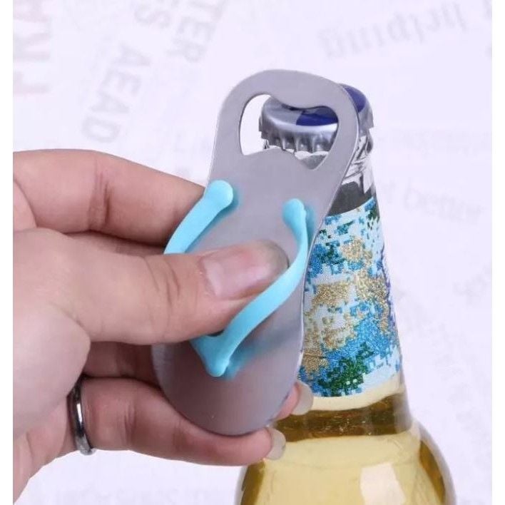 Khui bia hình dép độc lạ, nhỏ gọn, tiện lợi bỏ túi làm móc chìa khóa, dễ sử dụng